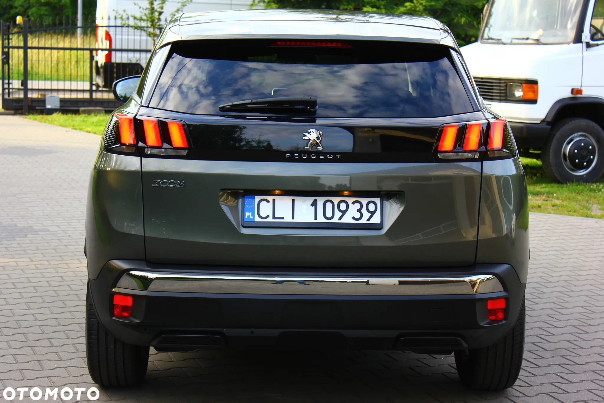 Peugeot 3008 1.5 BlueHDi Active Pack S&S - 13