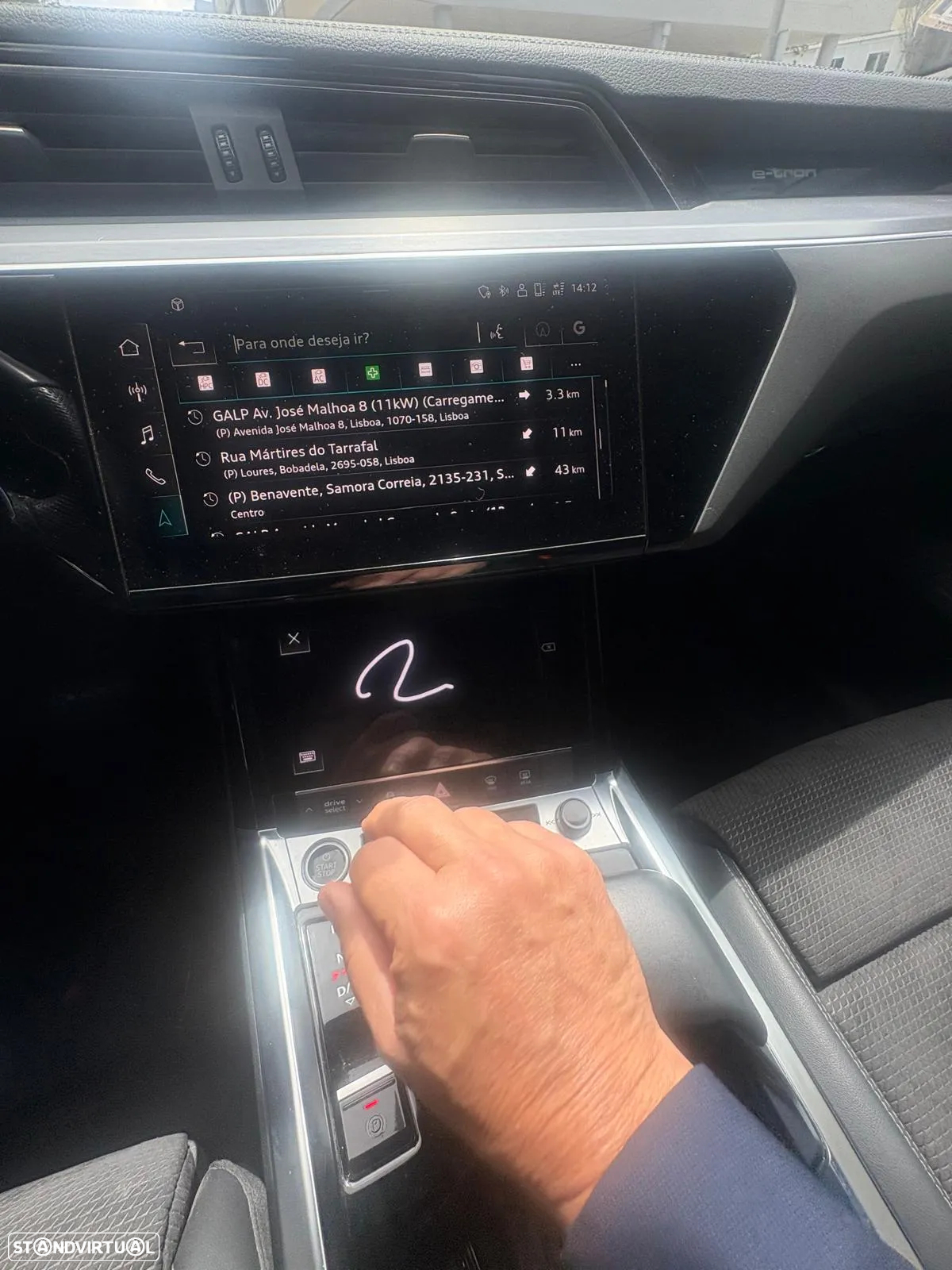 Audi e-tron 50 quattro S line - 32