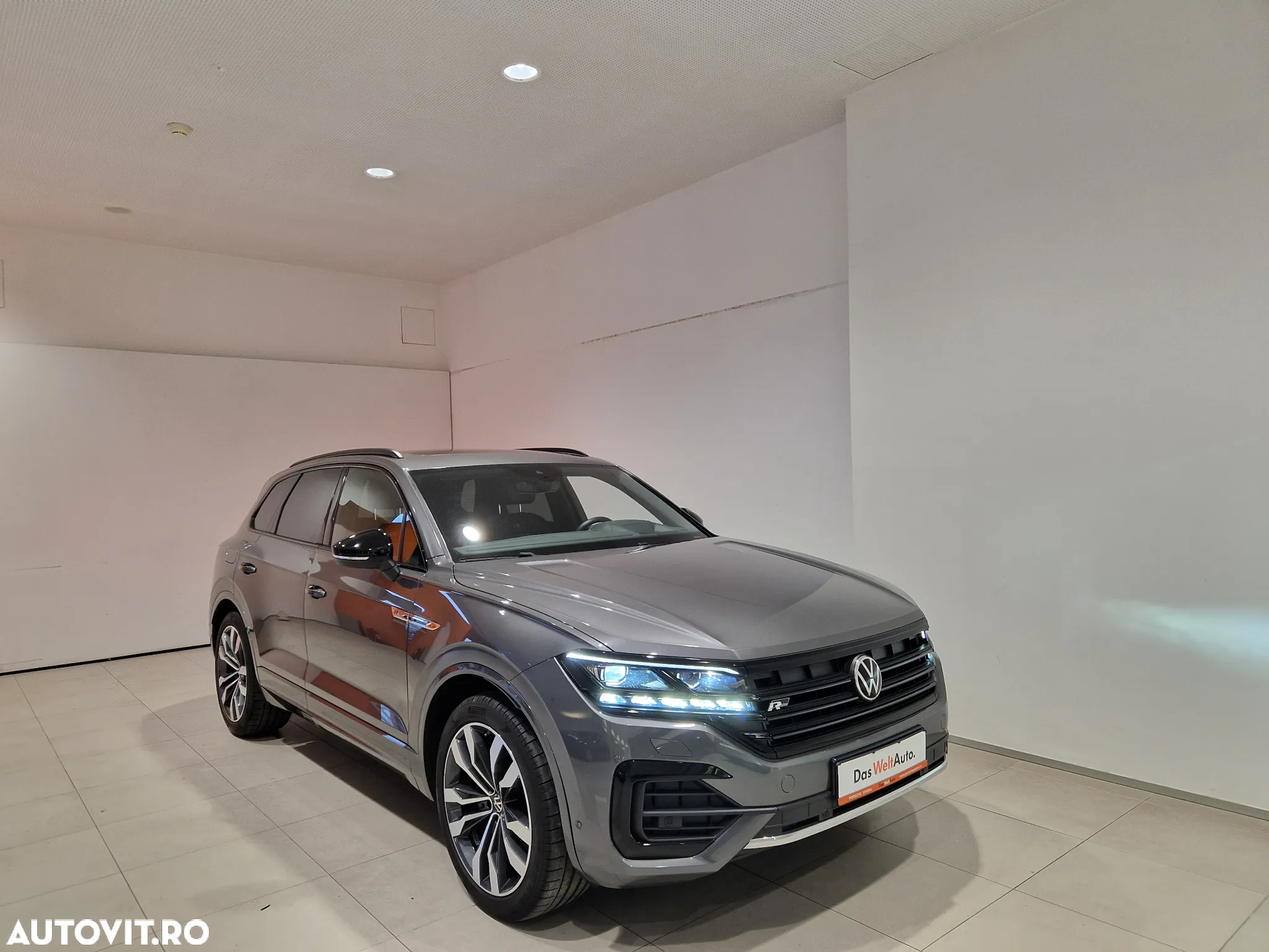 Volkswagen Touareg V6 TDI 4MOTION R-Line - 5