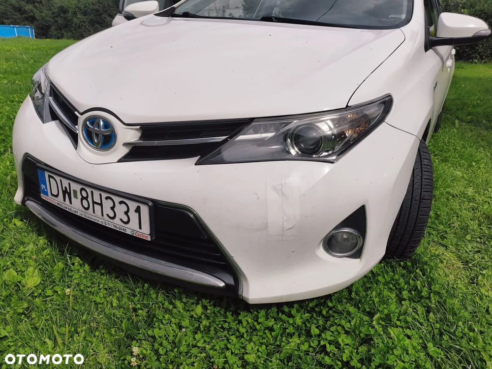 Toyota Auris 1.8 HSD Sol - 1