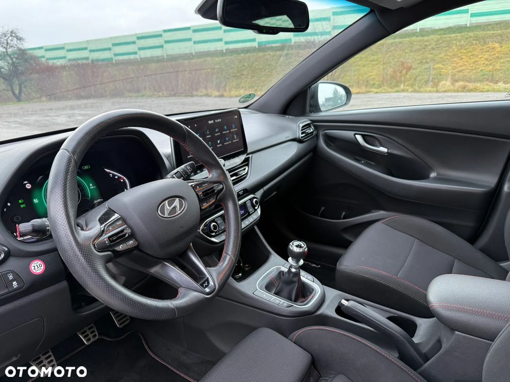 Hyundai i30 1.5 T-GDI 48V-Hybrid N-Line - 15