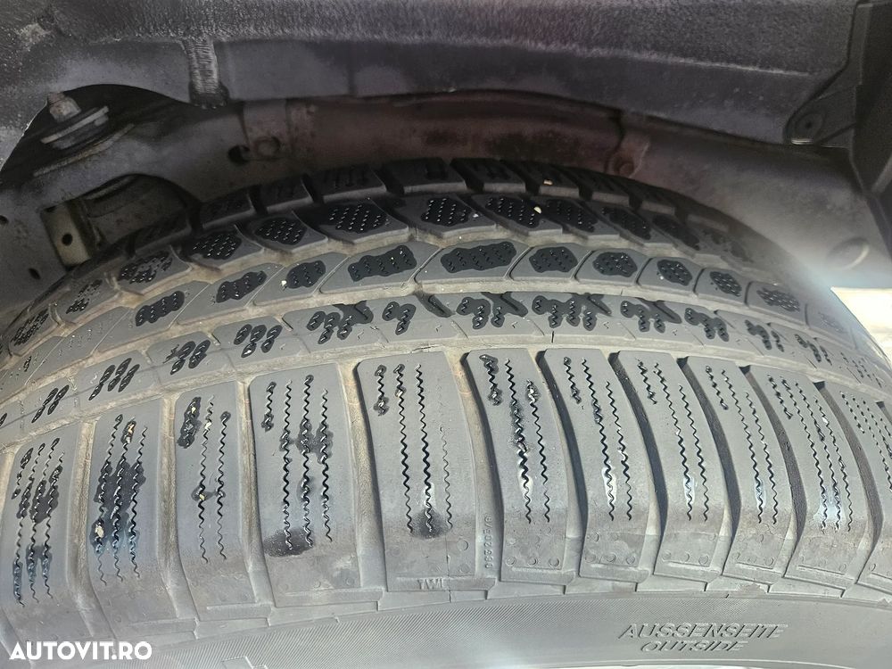 Toyota Land Cruiser 2.8l Turbo D-4D Executive - 6