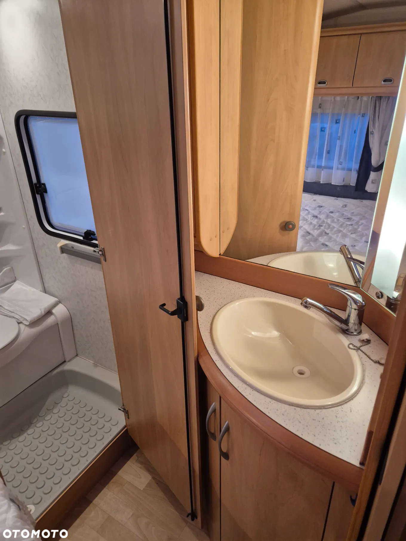 Hobby De luxe easy 460 - 8