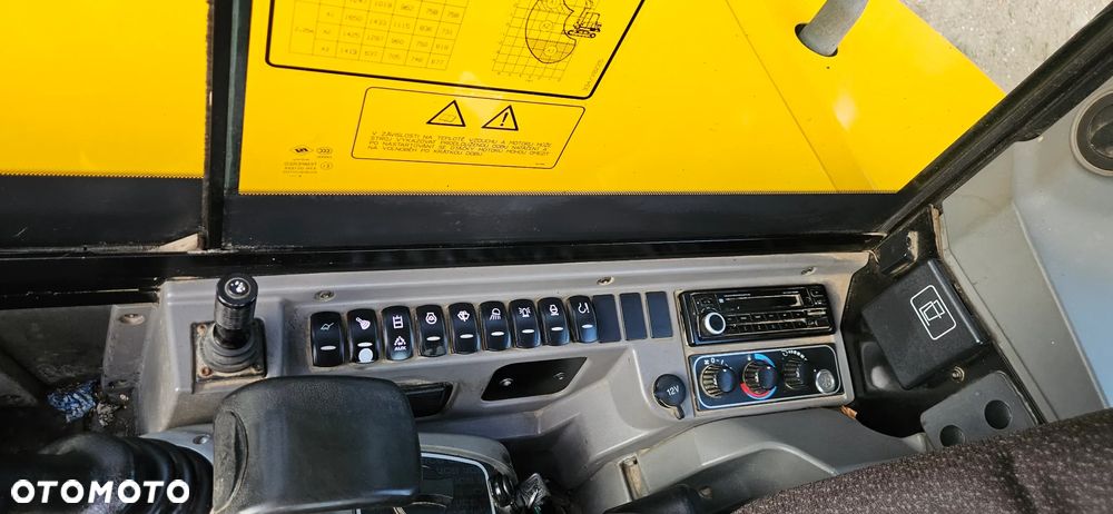 JCB 86C-1 - 8