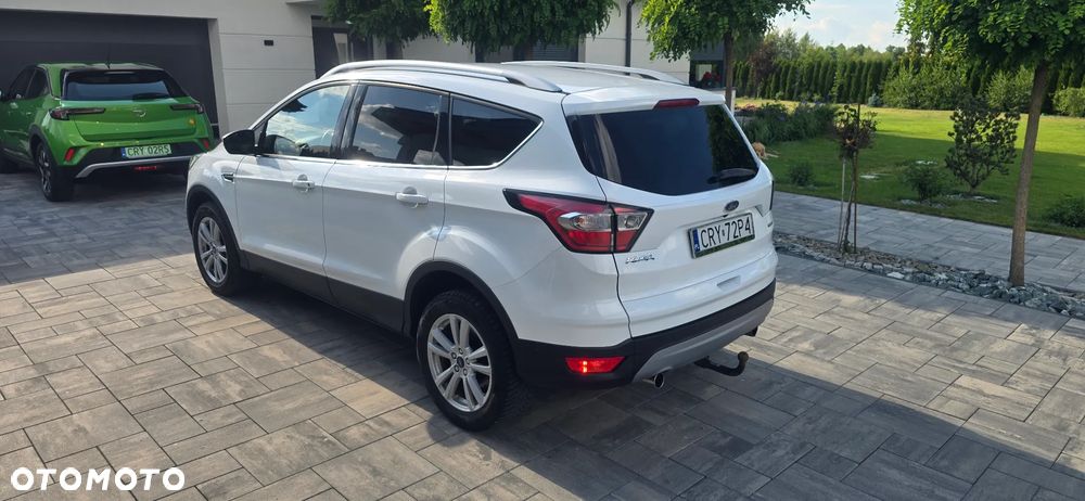 Ford Kuga 1.5 EcoBoost FWD Edition ASS MMT6 - 9