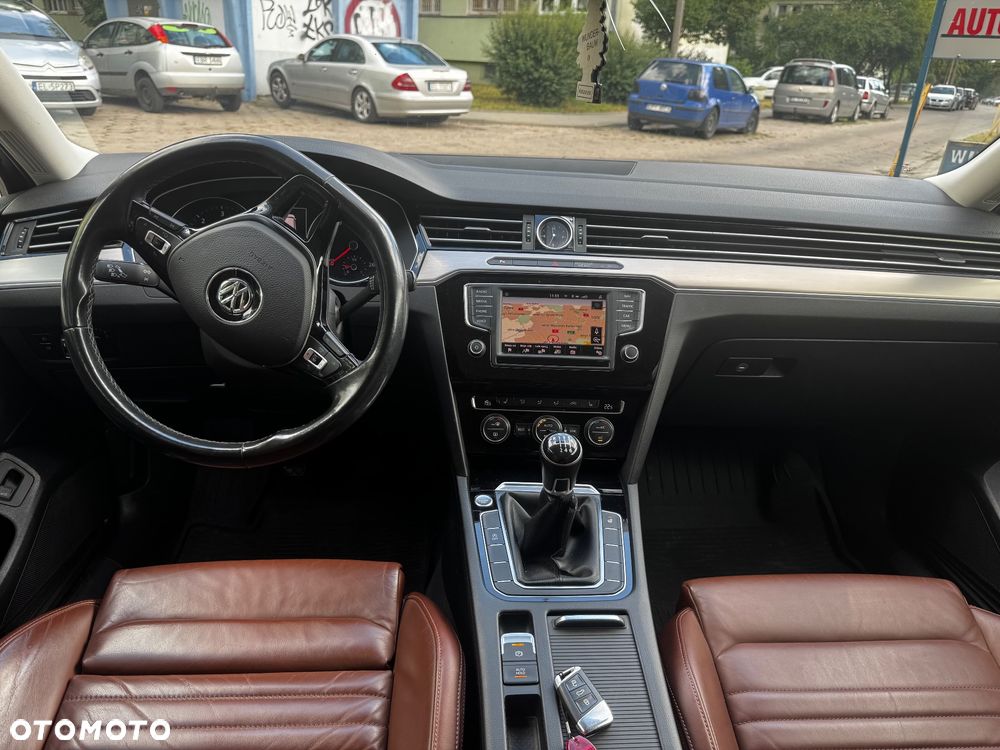 Volkswagen Passat 2.0 TDI BMT Comfortline - 6