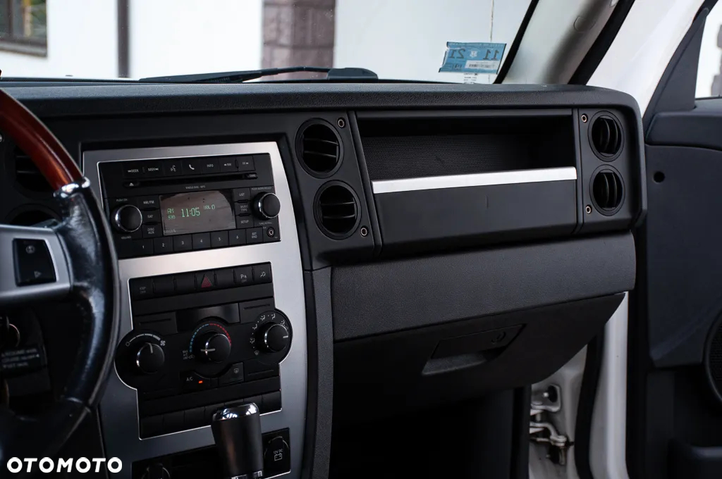 Jeep Commander 3.7 V6 - 36