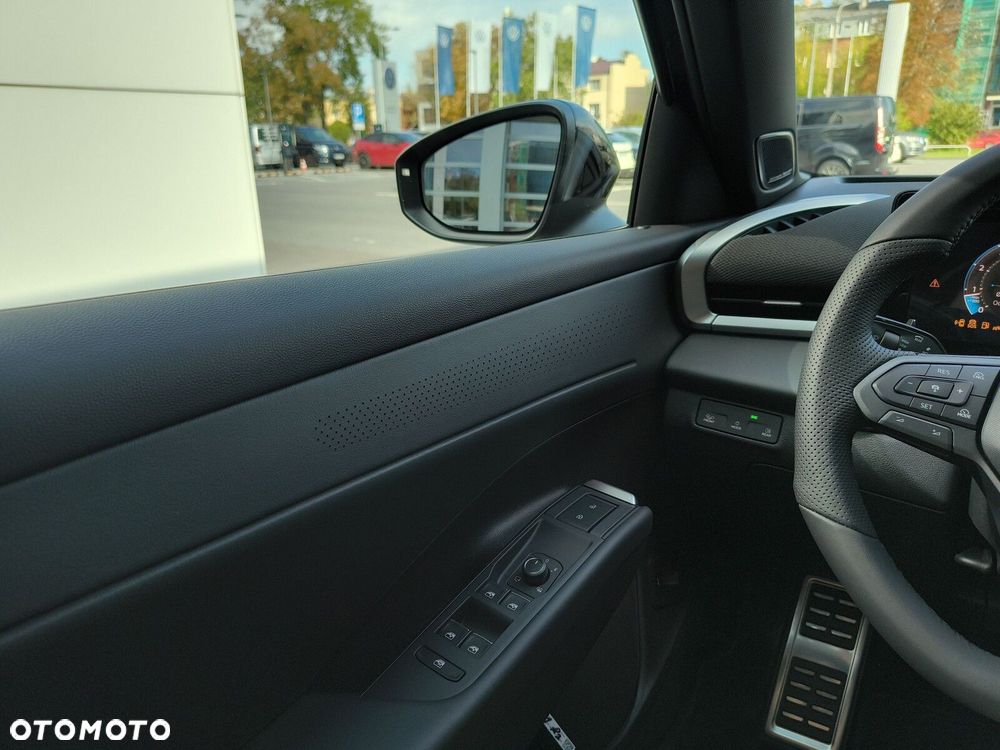 Volkswagen T-Roc 1.5 eTSI R-Line DSG - 20