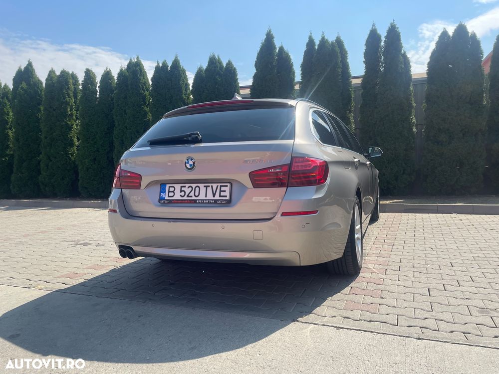 BMW Seria 5 520d Aut. Luxury Line - 10