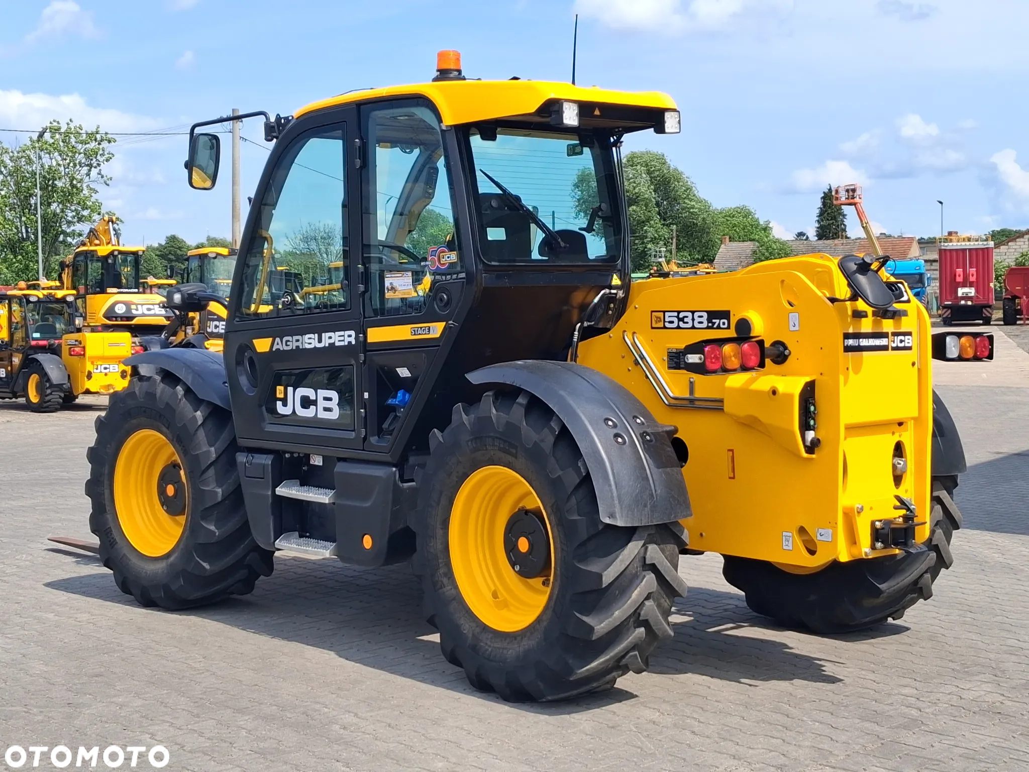 JCB 538 - 70 AGRI SUPER - 3