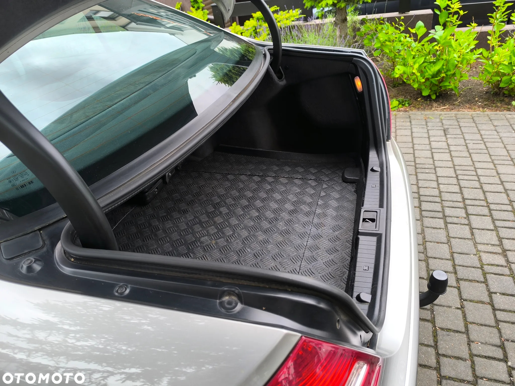 Mercedes-Benz Klasa E 220 CDI Automatik Classic DPF - 11