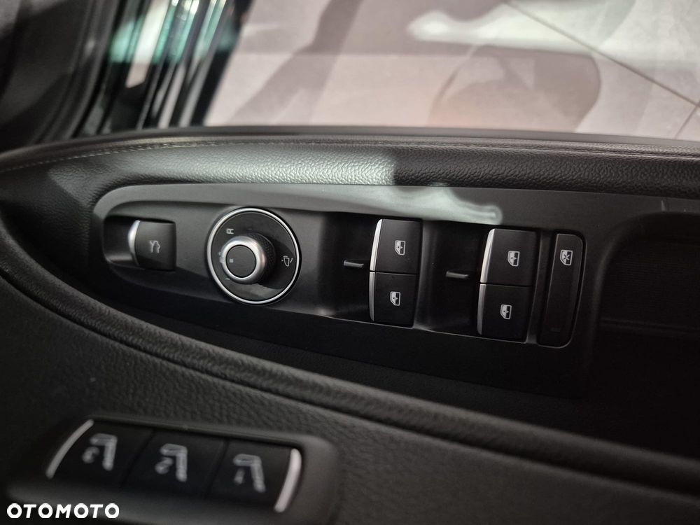 Alfa Romeo Stelvio - 17