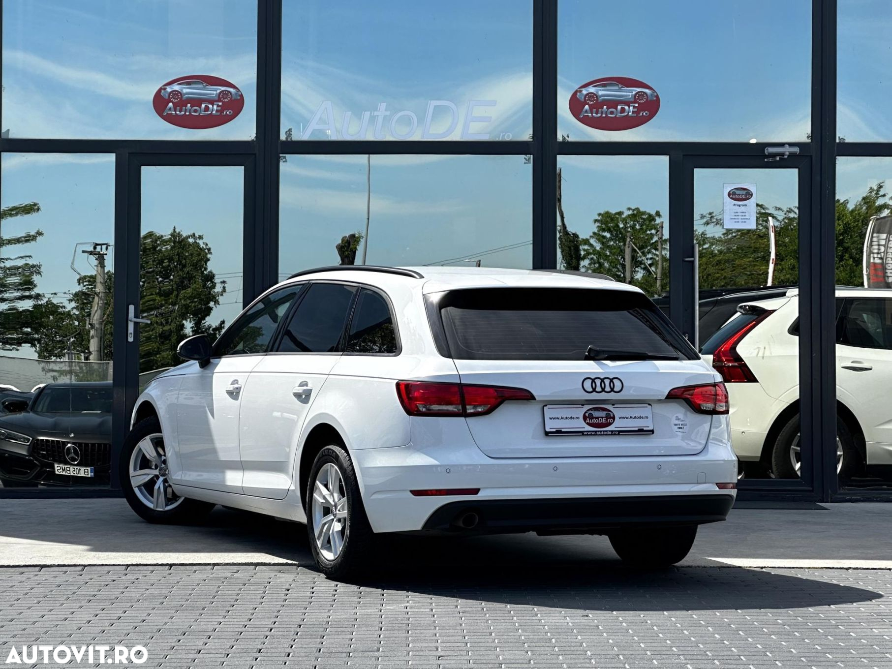 Audi A4 Avant 2.0 TDI S tronic - 4