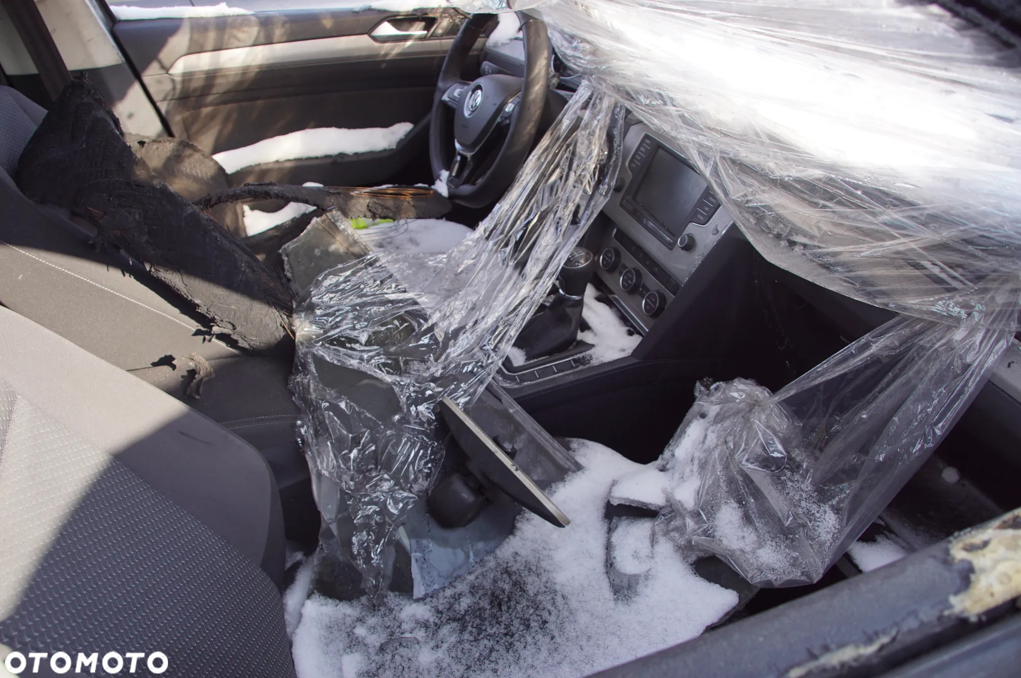 STACJA DEMONTAŻU POJAZDÓW AUTO NA CZĘŚCI VOLKSWAGEN PASSAT B8 1.6 TDI DCXA  2015 QXA 692324777 SKUP AUT CIĘŻAROWYCH MASZYN ROLNICZYCH CIĘŻARÓWEK - 3