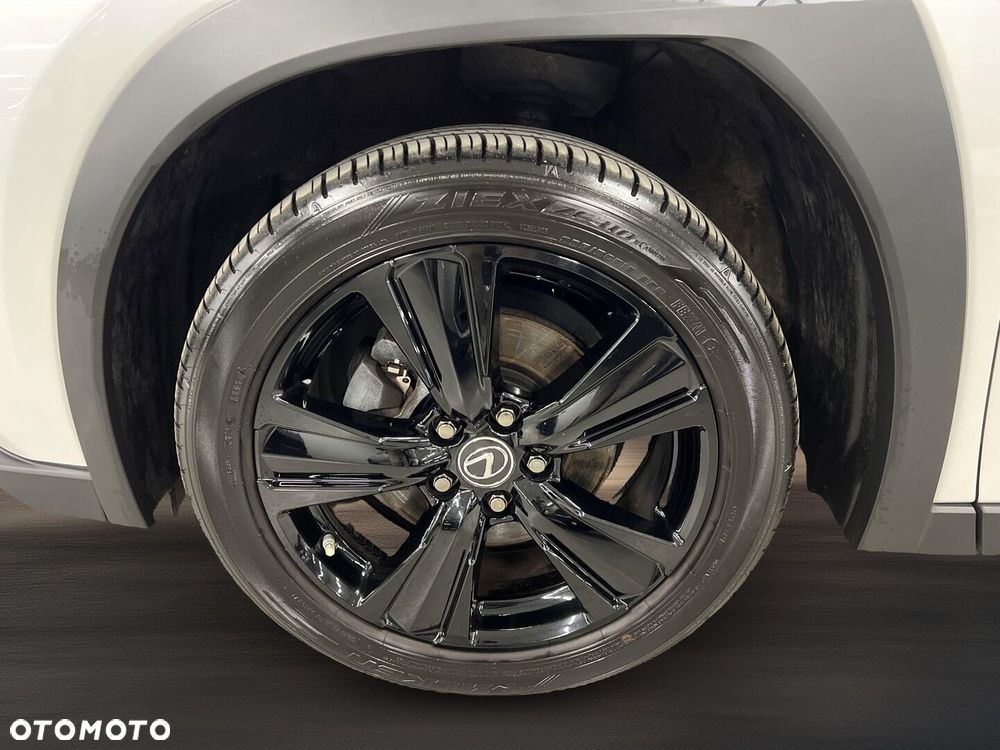 Lexus UX 250h GPF F Impression 2WD - 21