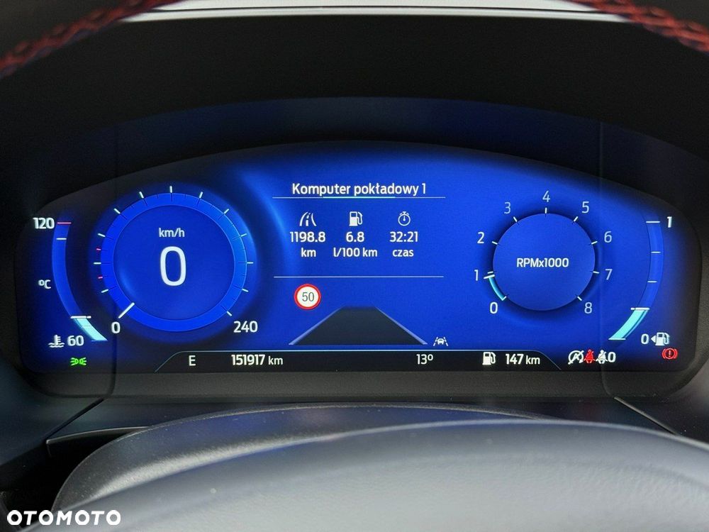 Ford Kuga 1.5 EcoBoost ST-LINE X - 25