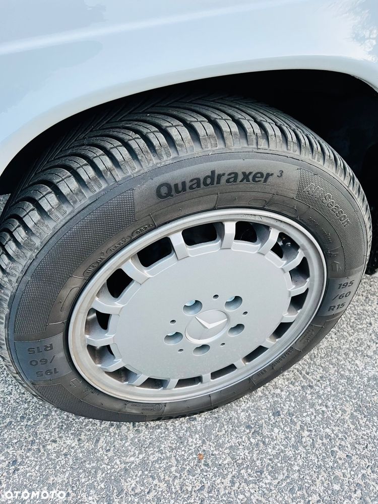 Mercedes-Benz W201 (190) - 8