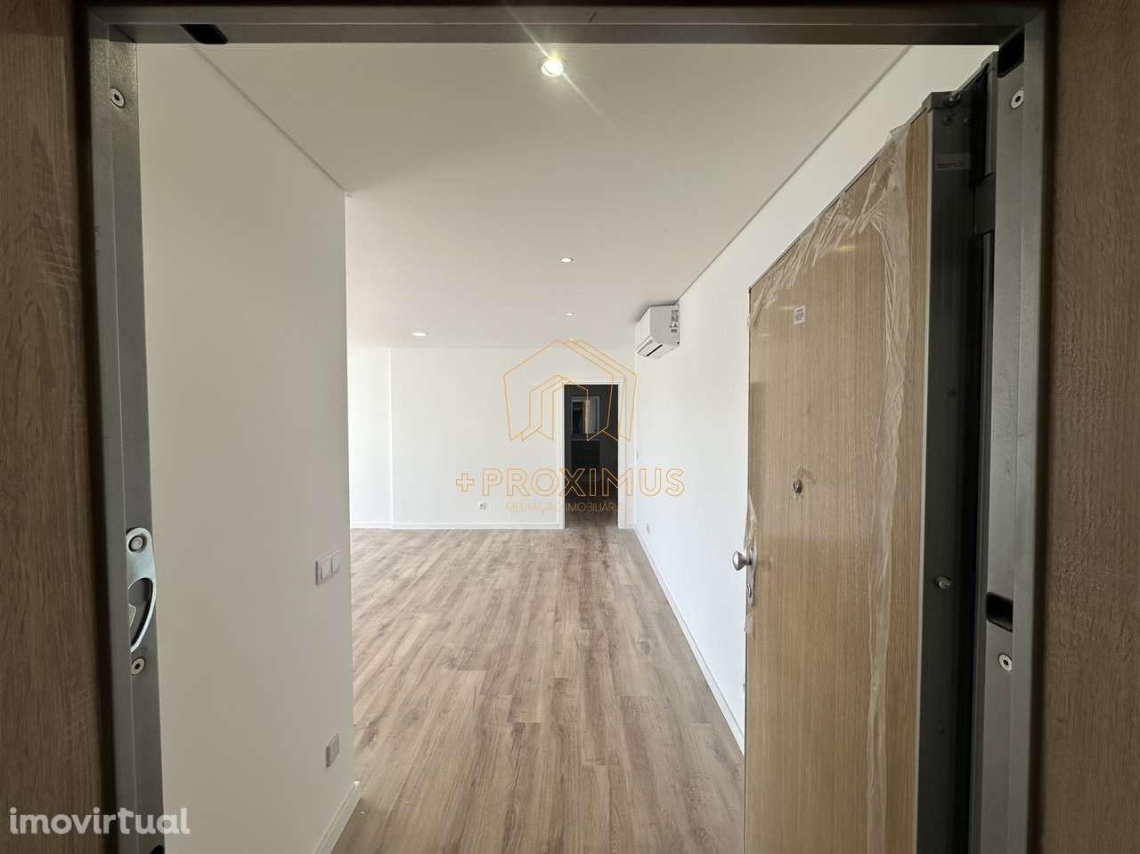 Apartamento T3 c/ garagem - Figueira da Foz - Grande imagem: 2/24