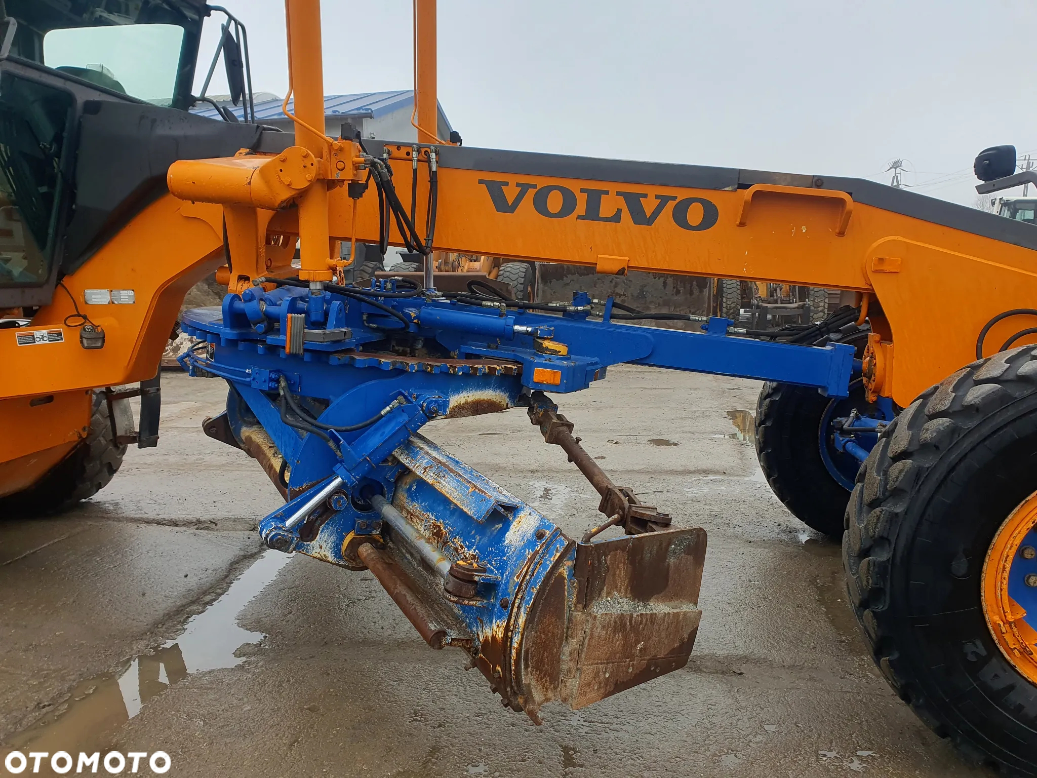 Volvo G720B - 9