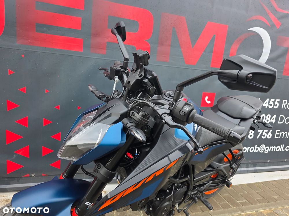 KTM Duke 125 - 22