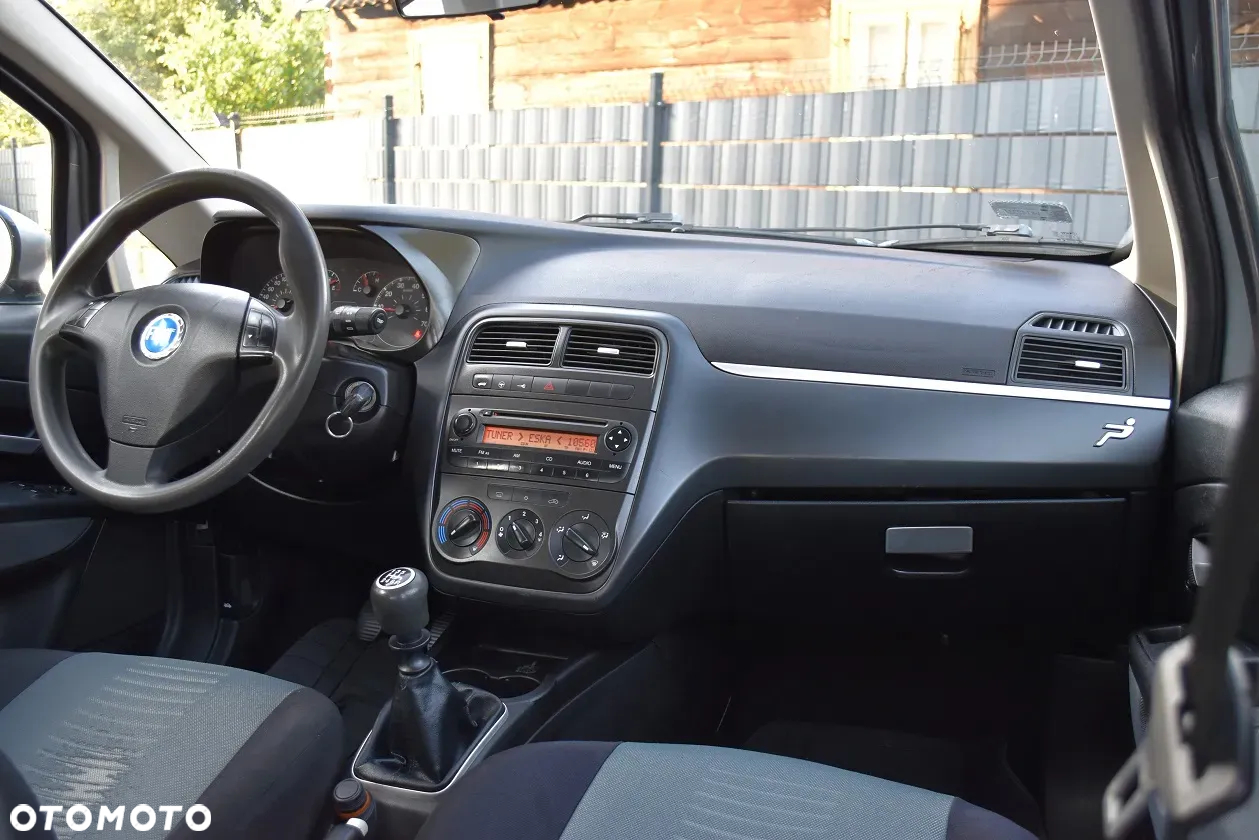 Fiat Grande Punto 1.4 16V Active - 30