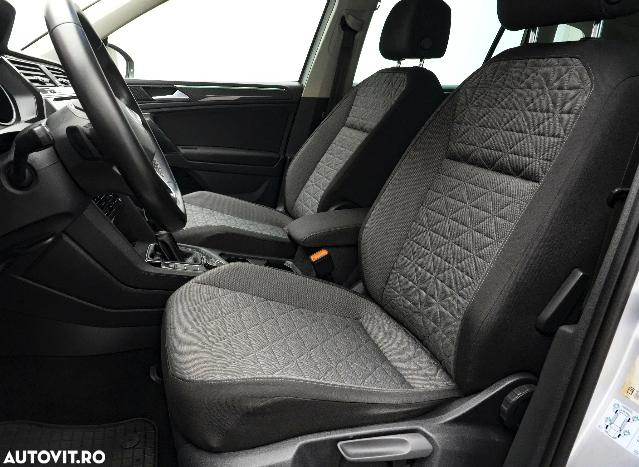Volkswagen Tiguan 2.0 TDI SCR DSG 4Motion Life - 13