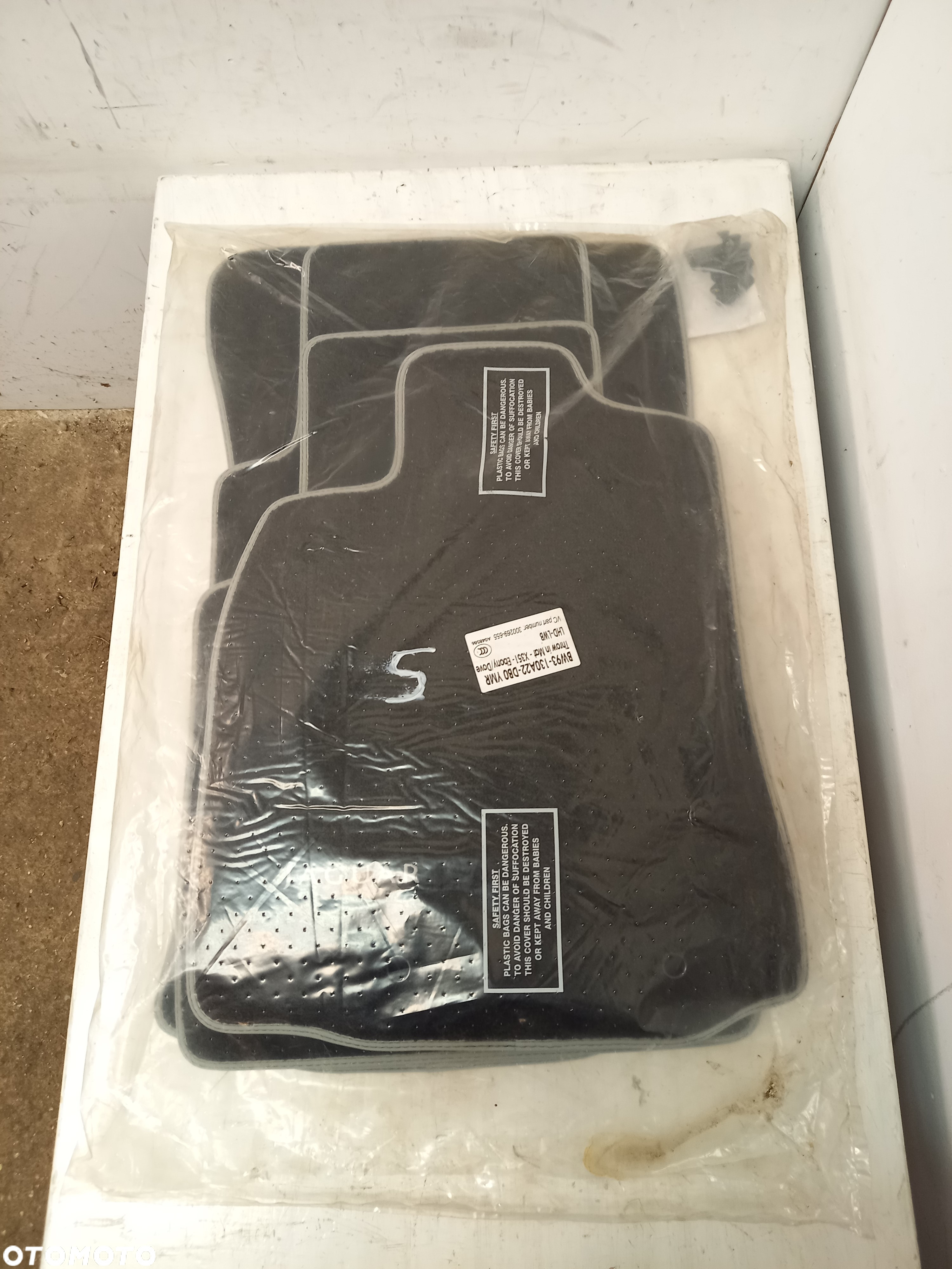 Jaguar XJ X351 351 AW93 BW9M LWB Long dywanik wykladziny dywaniki NOWE OEM - 2
