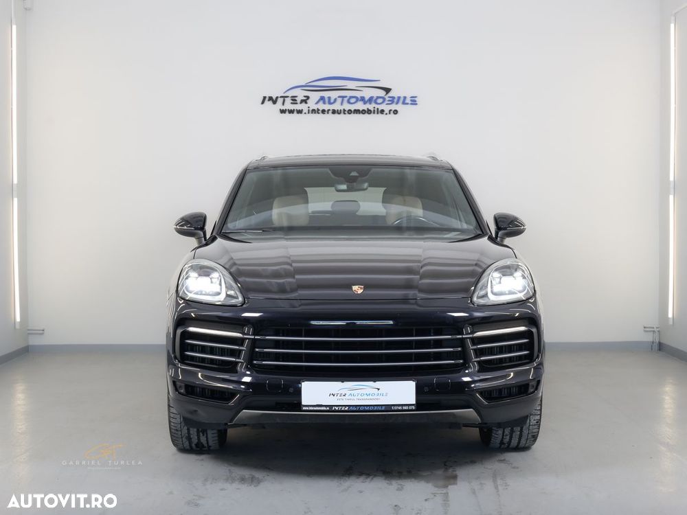 Porsche Cayenne - 3