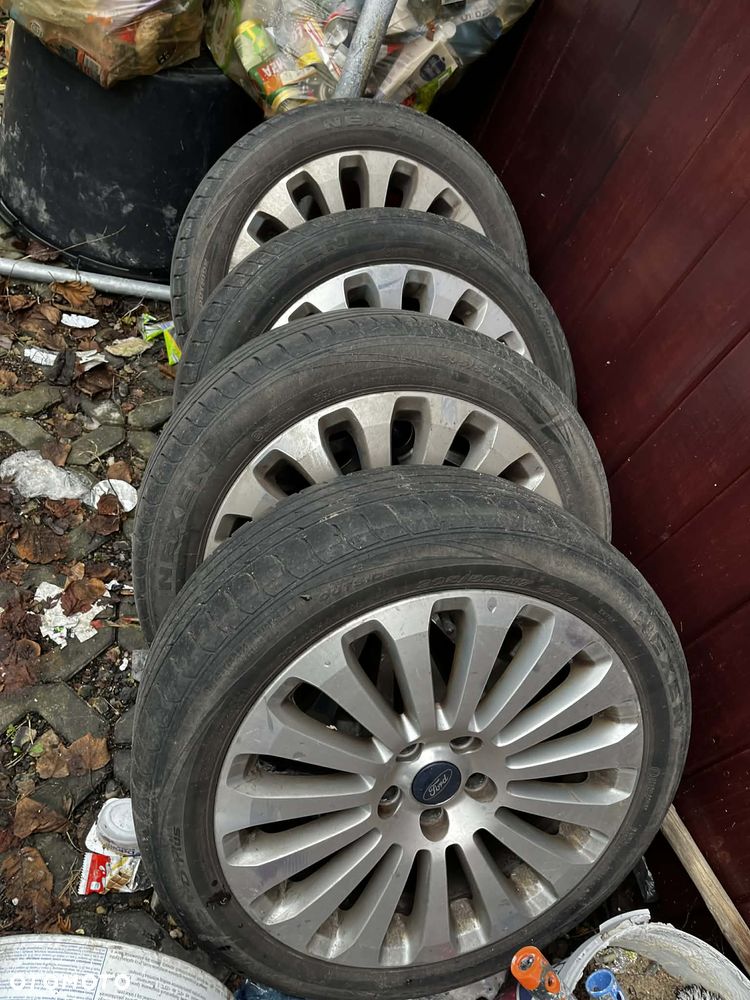 Ford Focus 1.8 FF Trend - 31