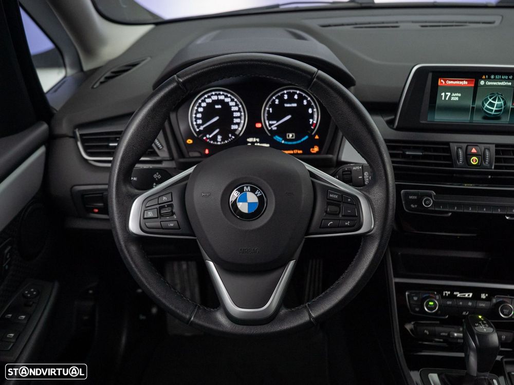 BMW 225xe Active Tourer Advantage - 16