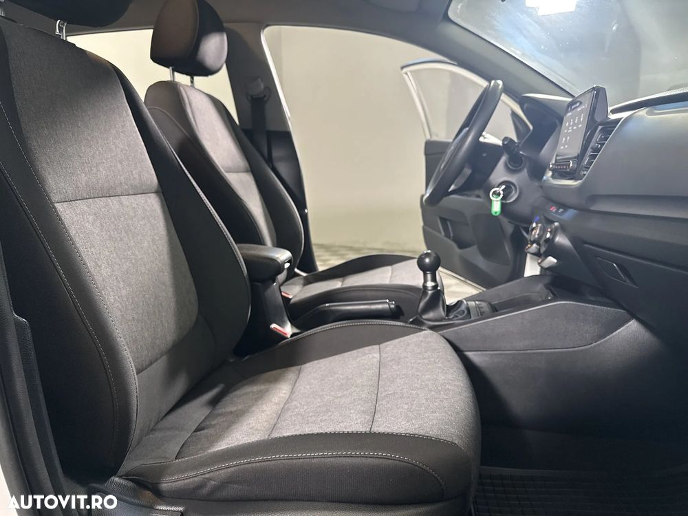 Kia Stonic - 12
