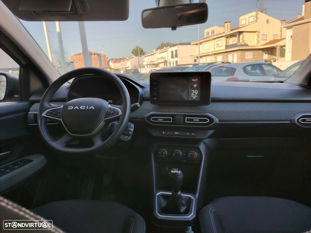 Dacia Jogger 1.0 TCe Essential - 4