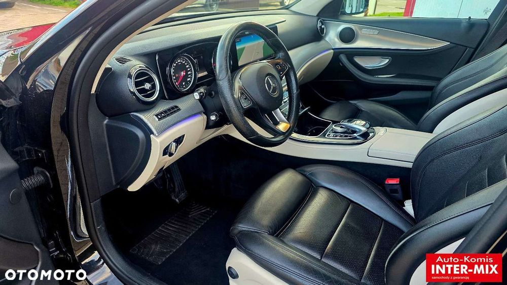 Mercedes-Benz Klasa E 200 d 9G-TRONIC - 22