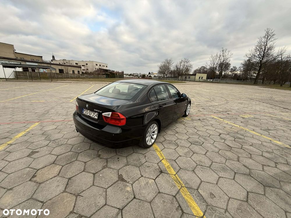 BMW Seria 3 - 12