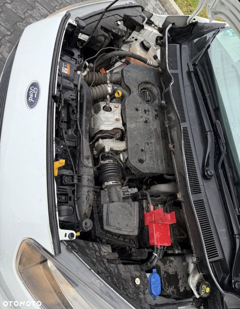 Ford Tourneo Courier 1.5 TDCi Trend - 27