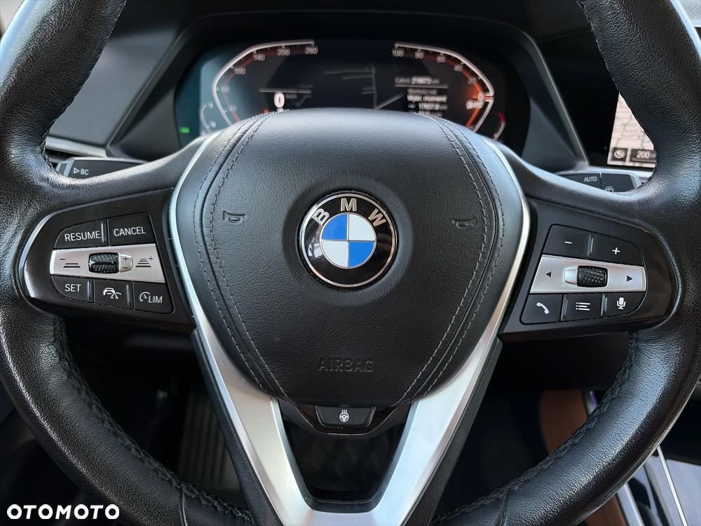 BMW X5 xDrive25d - 18