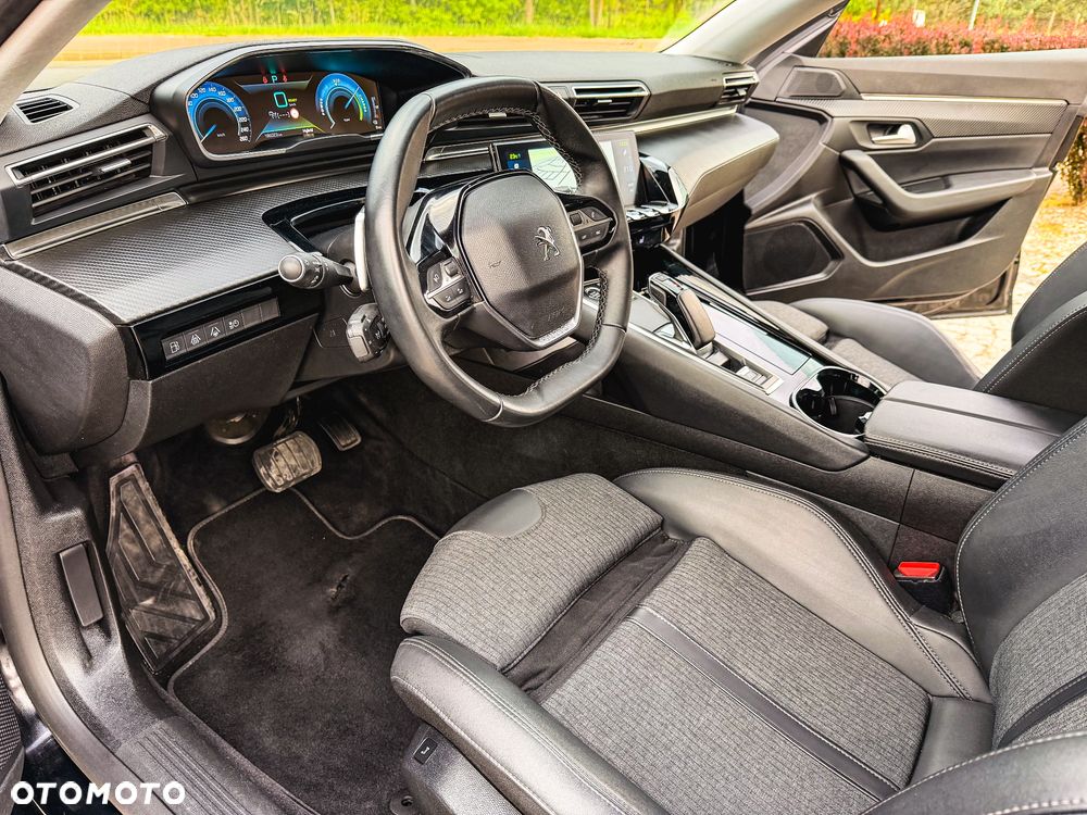 Peugeot 508 225 e-EAT8 Allure - 25
