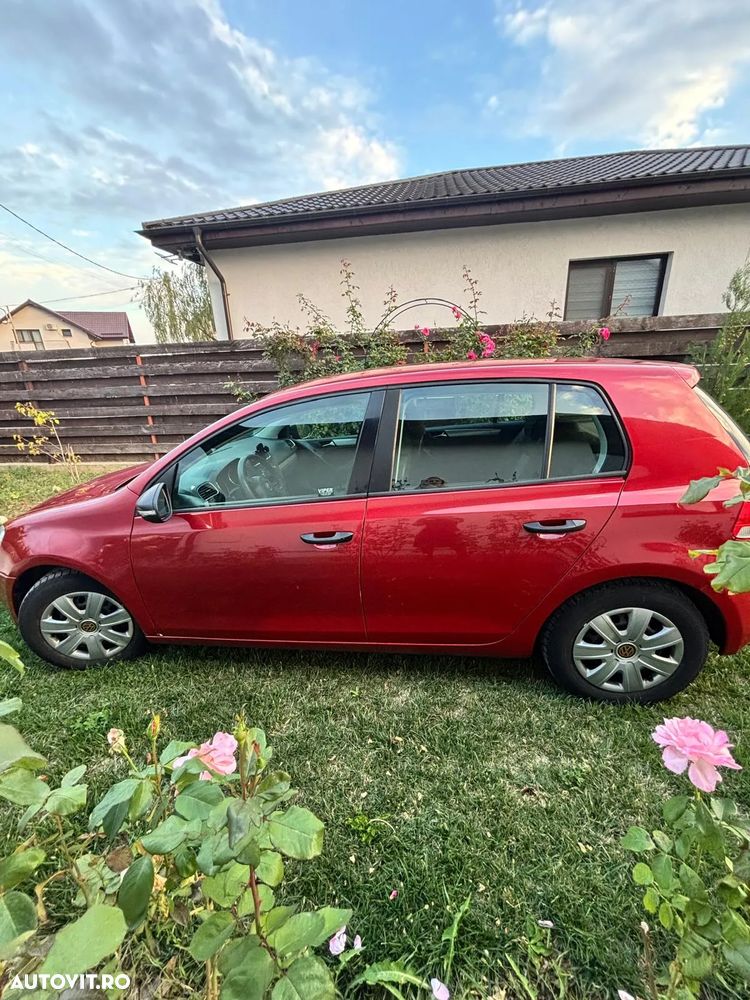 Volkswagen Golf 1.6 Trendline - 1