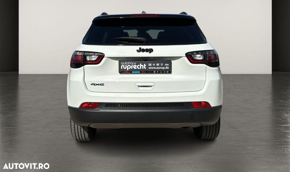 Jeep Compass 1.3 T4 4xe PLUG-IN HYBRID Automatik Upland - 3