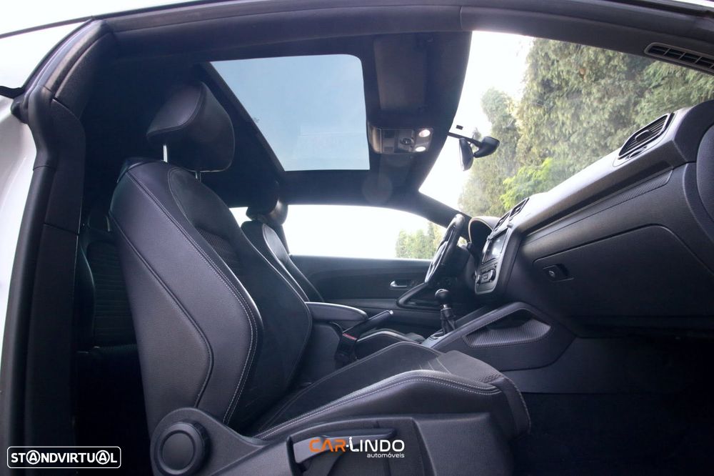 VW Scirocco 2.0 TDI R-Line - 17