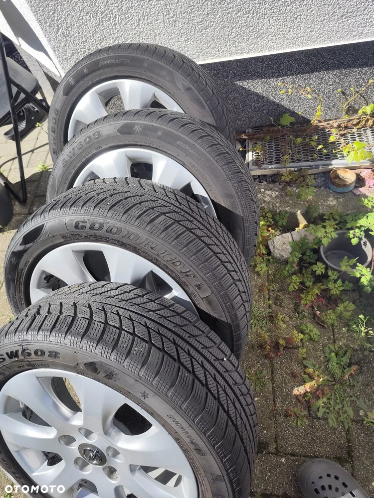 Opel Insignia 2.0 T Sport 4x4 - 24