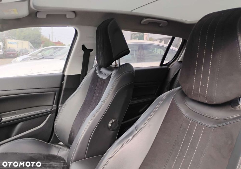 Peugeot 308 - 9