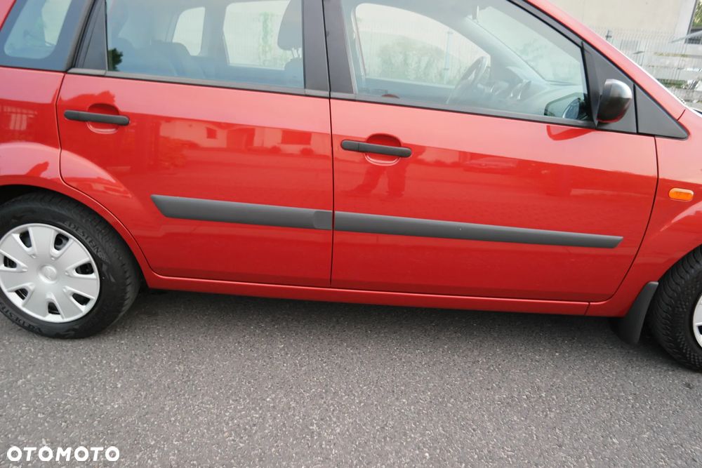 Ford Fiesta - 15