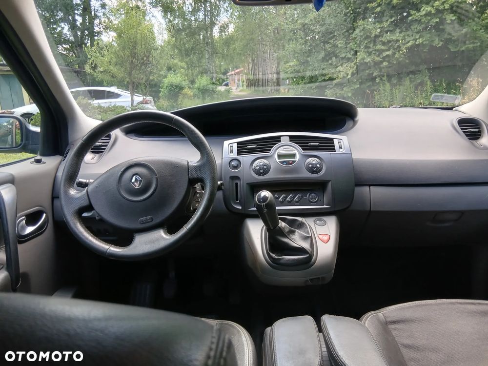 Renault Scenic 1.6 16V Confort Authentique - 6