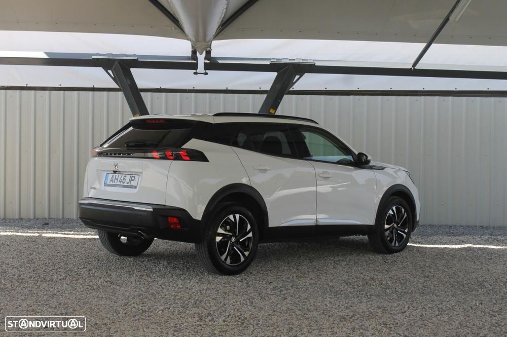 Peugeot 2008 1.5 BlueHDi Allure - 4