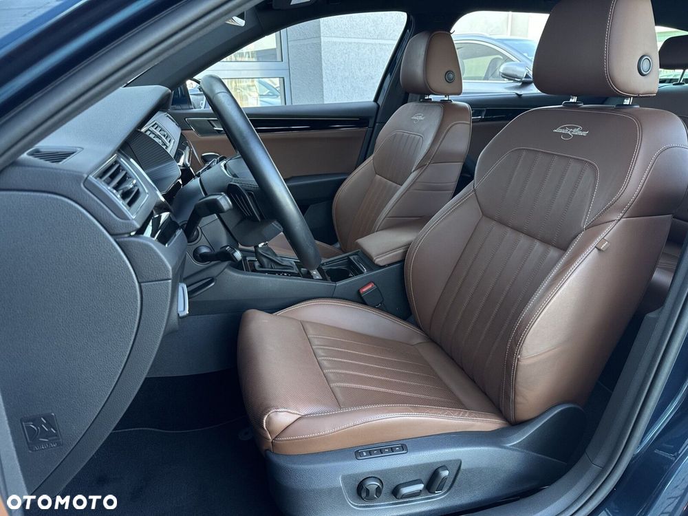 Skoda Superb 2.0 TDI SCR L&K DSG - 9