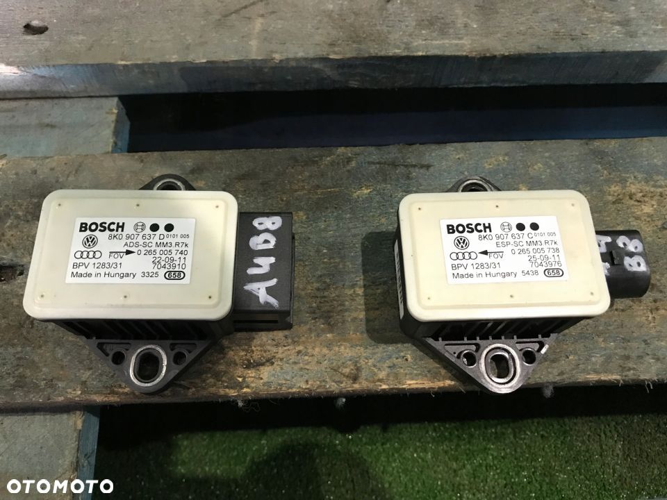 AUDI A4 B8 A5 8T Q5 3.0 TDI CZUJNIK SENSOR ESP 8K0907637