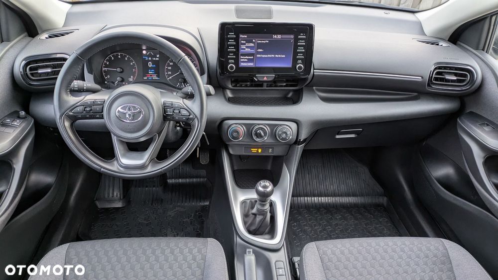 Toyota Yaris - 11