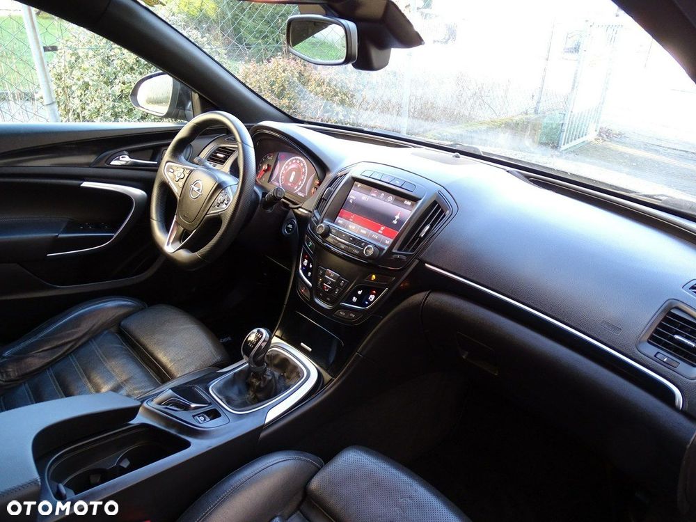 Opel Insignia - 17