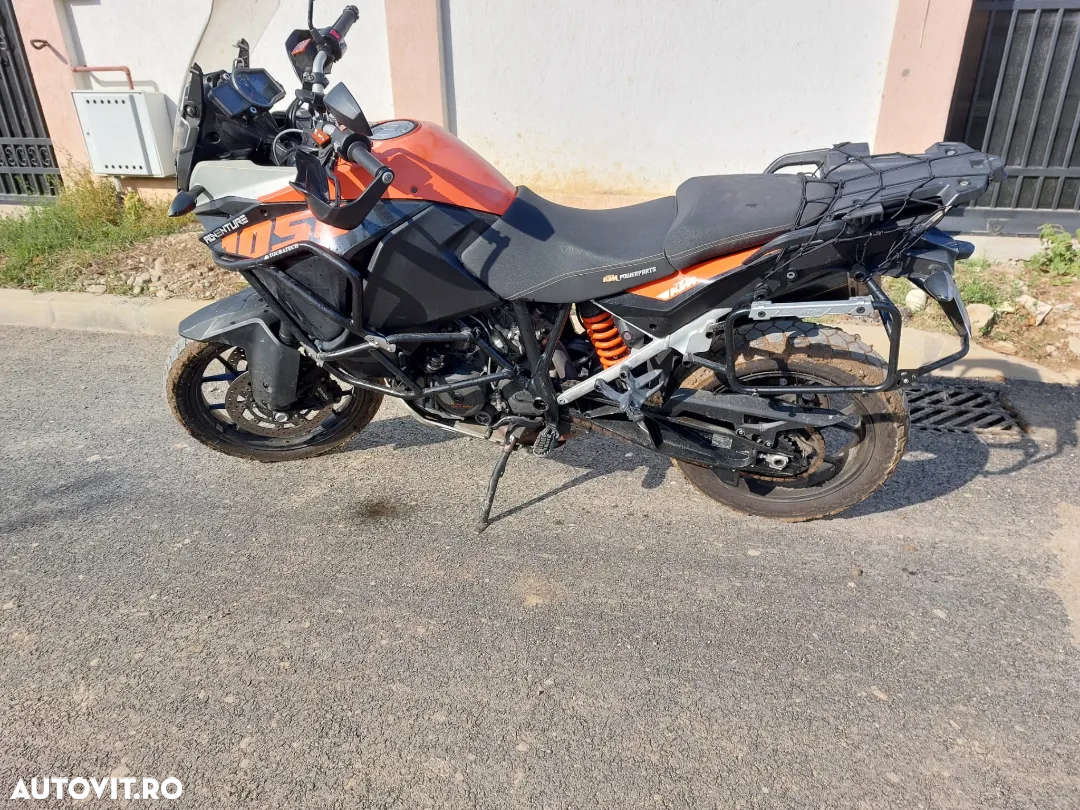 KTM 1050 Adventure - 4